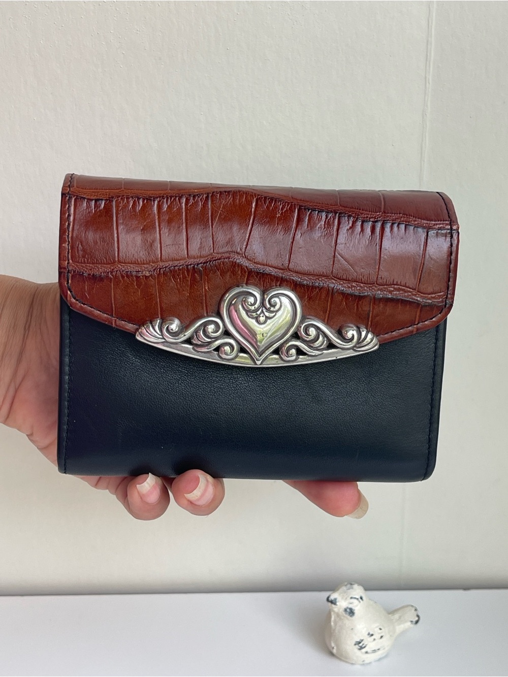 Brighton Genuine Leather Wallet - Picture 4 of 13